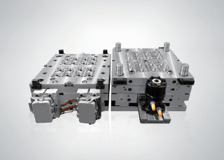 Крышка для пластиковой упаковки контейнера от опытного производителя литья