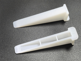 Высокопроизводительные литые пластиковые кабельные стяжки для промышленных и бытовых организаций